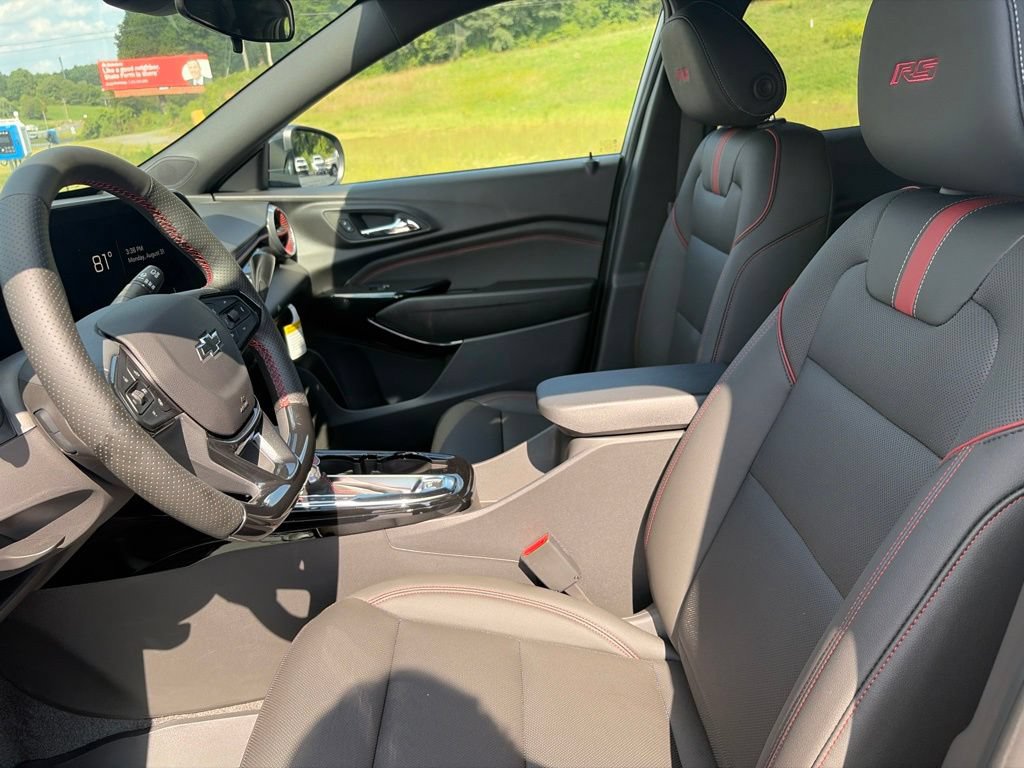 New 2026 Chevrolet Trax RS w/ Driver Confidence Package FWD image 14