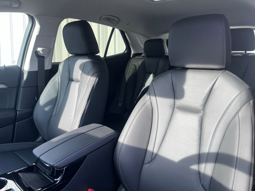 New 2026 Buick Envision Preferred image 3