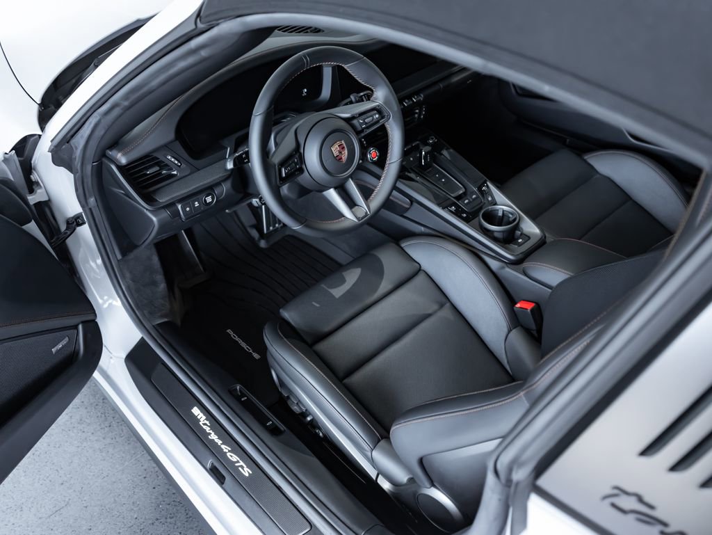 Certified 2026 Porsche 911 Targa 4 GTS image 4