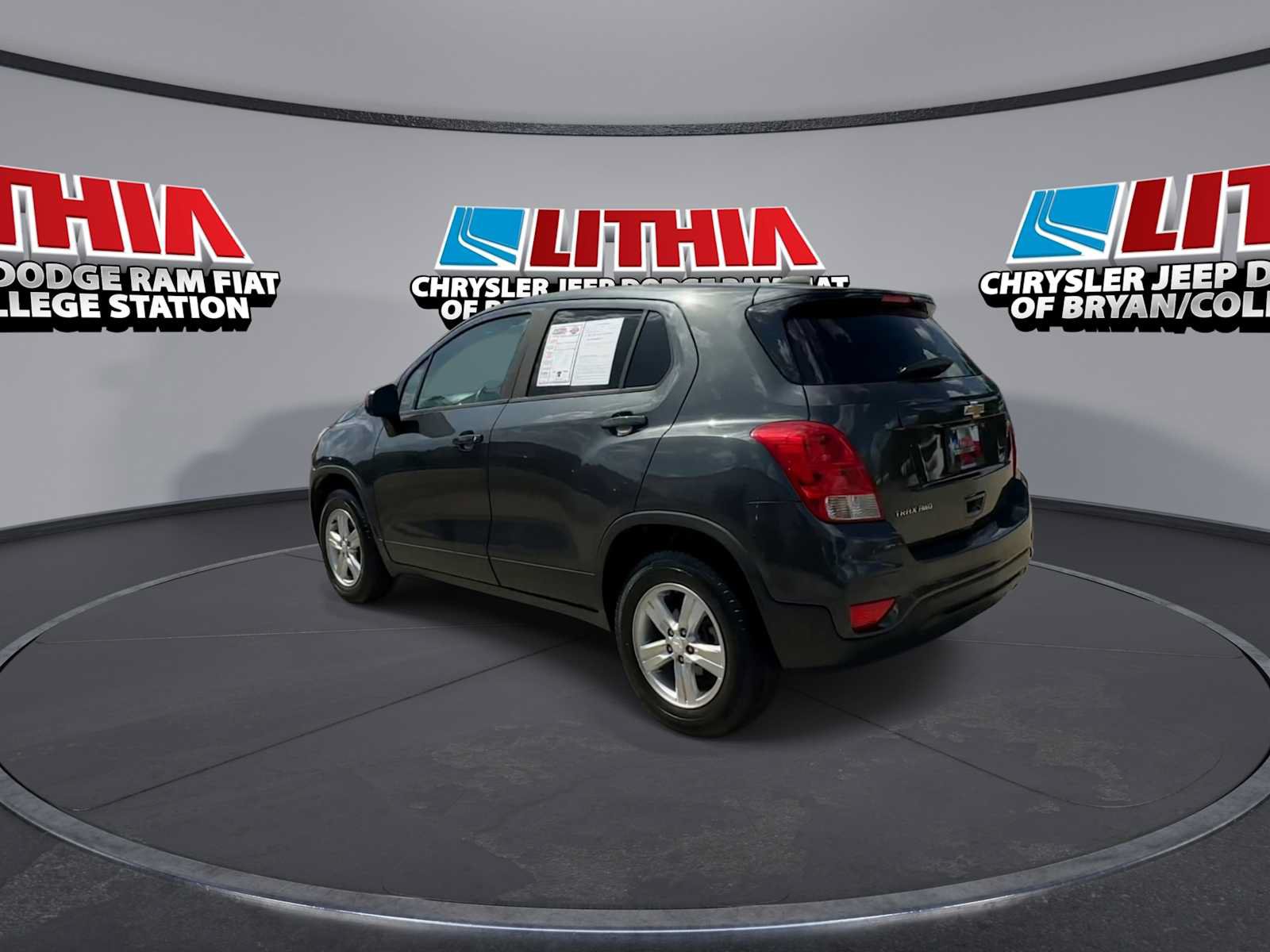 Used 2020 Chevrolet Trax LS w/ Tint and Cruise Package AWD/4WD image 6