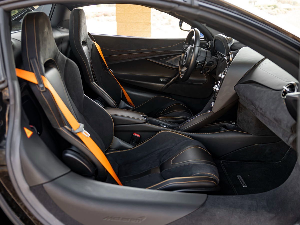 Used 2021 McLaren 720S Performance image 23