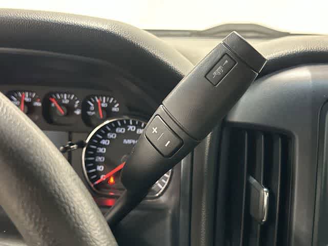 Used 2018 Chevrolet Silverado 2500 W/T AWD/4WD image 23