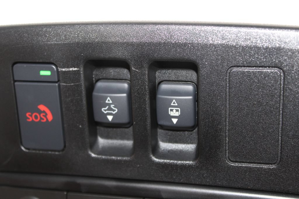 Used 2026 Nissan Pathfinder Platinum AWD/4WD image 55