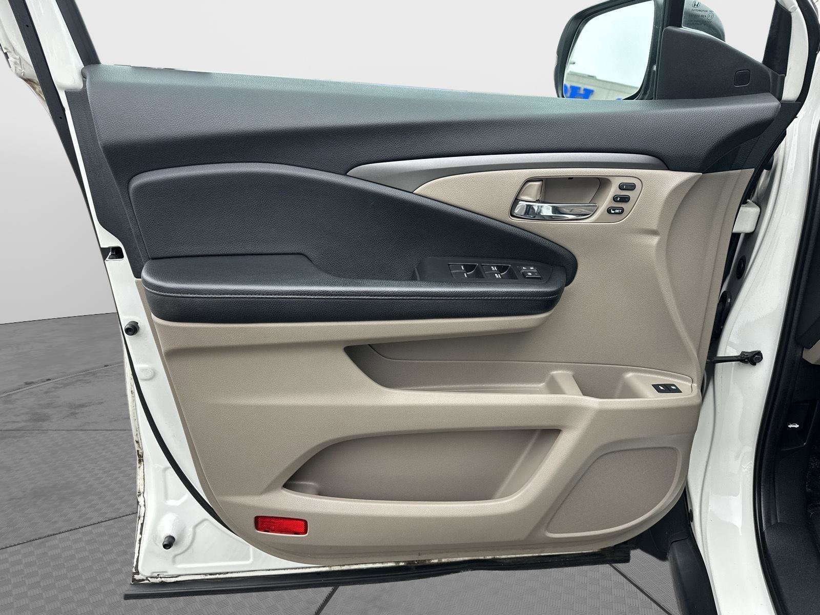 Used 2019 Honda Pilot EX-L image 9