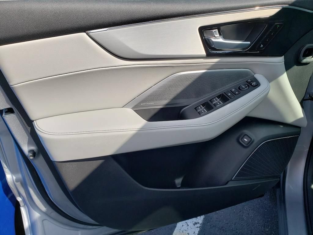 New 2026 Acura MDX SH-AWD w/ Technology Package image 11