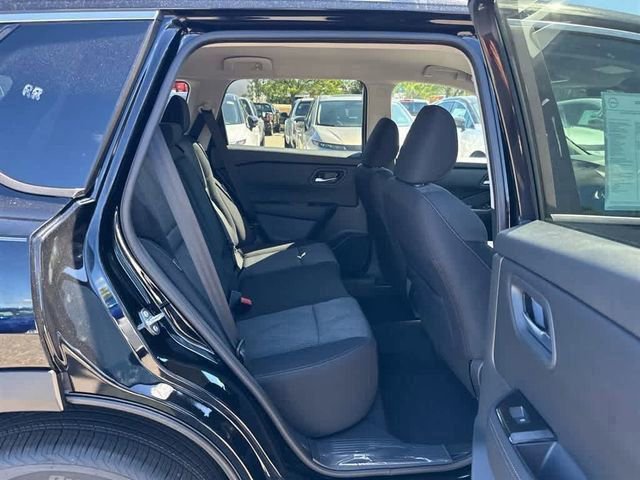 New 2026 Nissan Rogue SV image 24