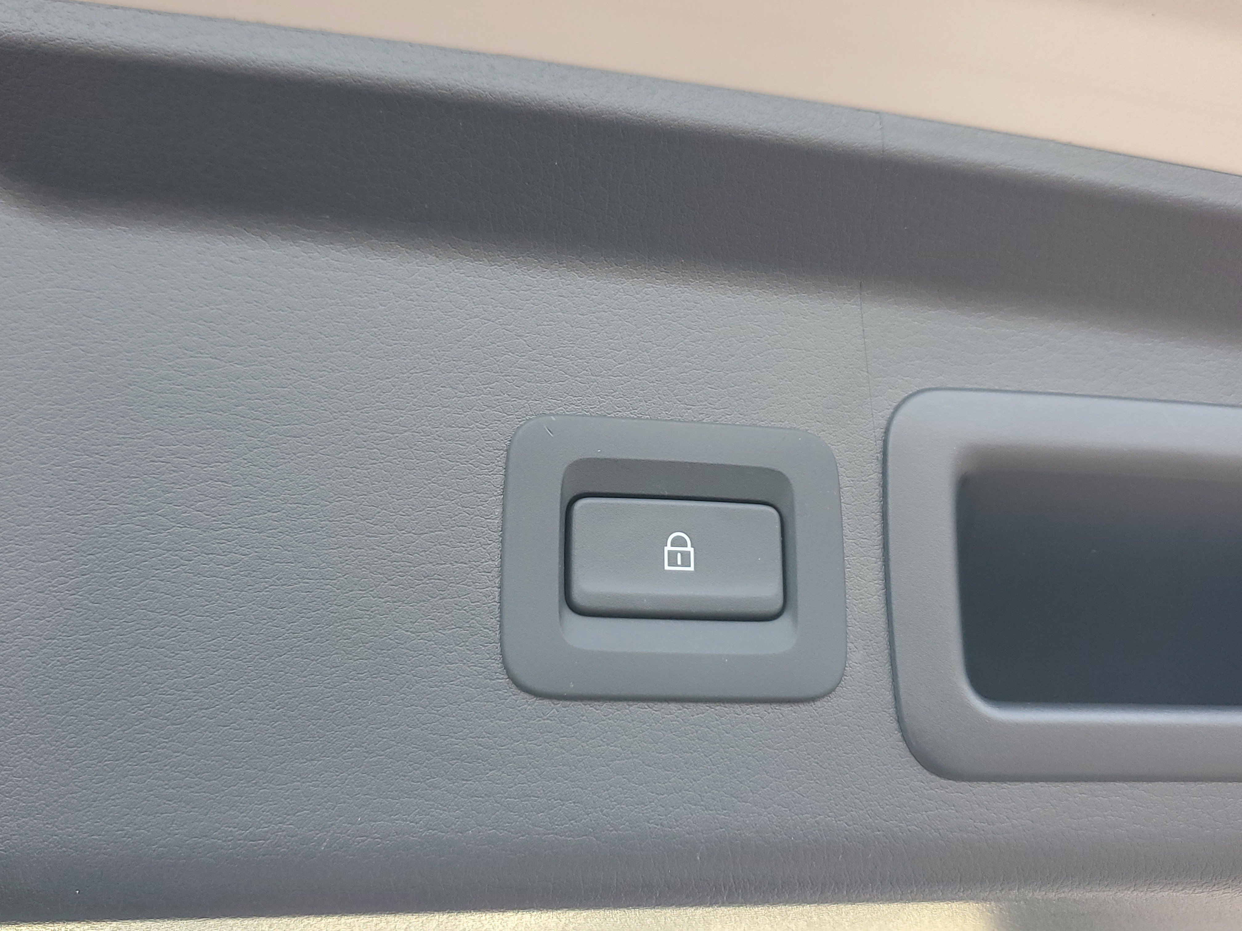 Used 2024 MAZDA CX-30 AWD 2.5 S w/ Select Sport Pkg image 15