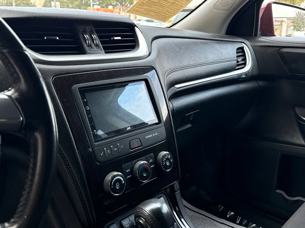 Used 2016 Chevrolet Traverse LT FWD image 15