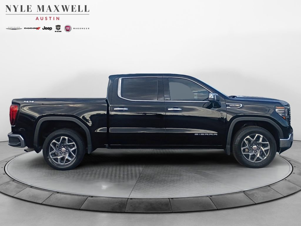 Used 2023 GMC Sierra 1500 SLT w/ SLT Convenience Package image 17