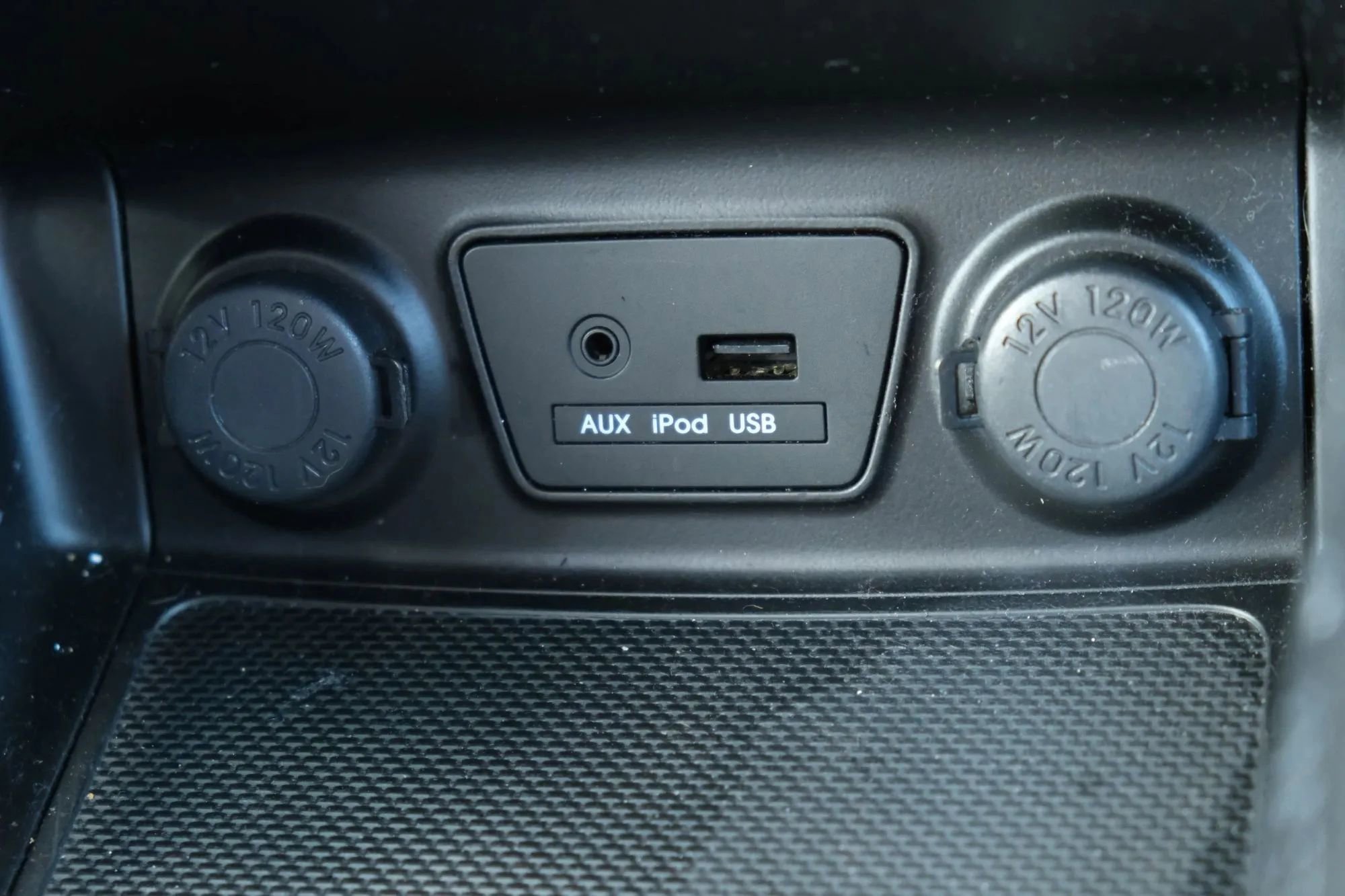 Used 2013 Hyundai Tucson Limited w/ Premium Pkg image 33