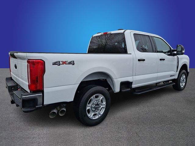 Used 2025 Ford F250 XLT image 4