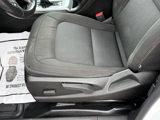 Used 2022 Chevrolet Colorado LT w/ Fleet Safety Package RWD image 14