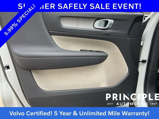 Certified 2023 Volvo XC40 B5 Plus w/ Driver Assist Package AWD/4WD image 26