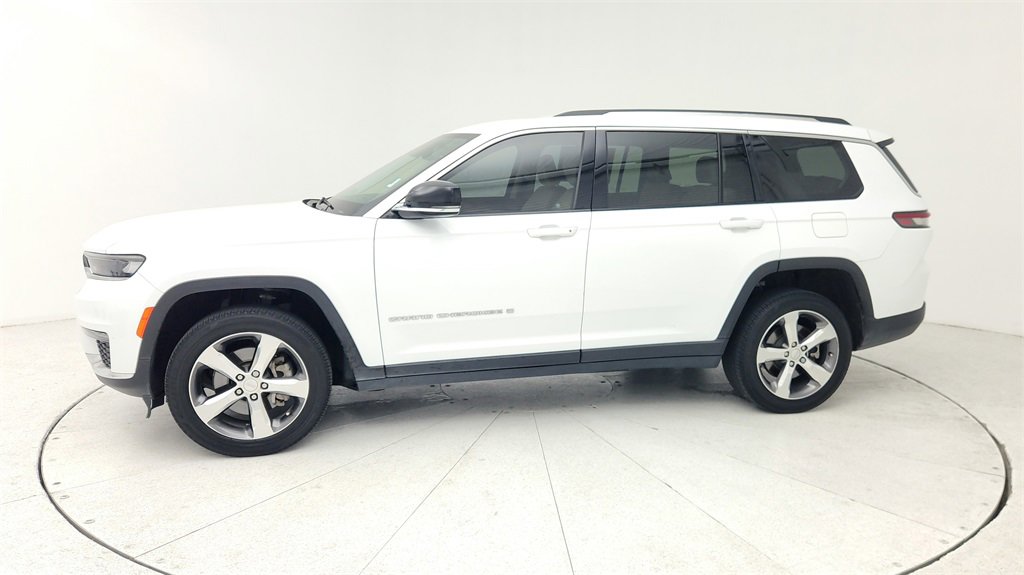 Used 2022 Jeep Grand Cherokee L Limited image 2