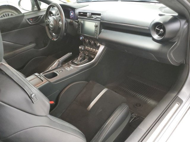 Used 2023 Toyota GR86 Premium w/ ALL Weather Mat Package (TMS) RWD image 26