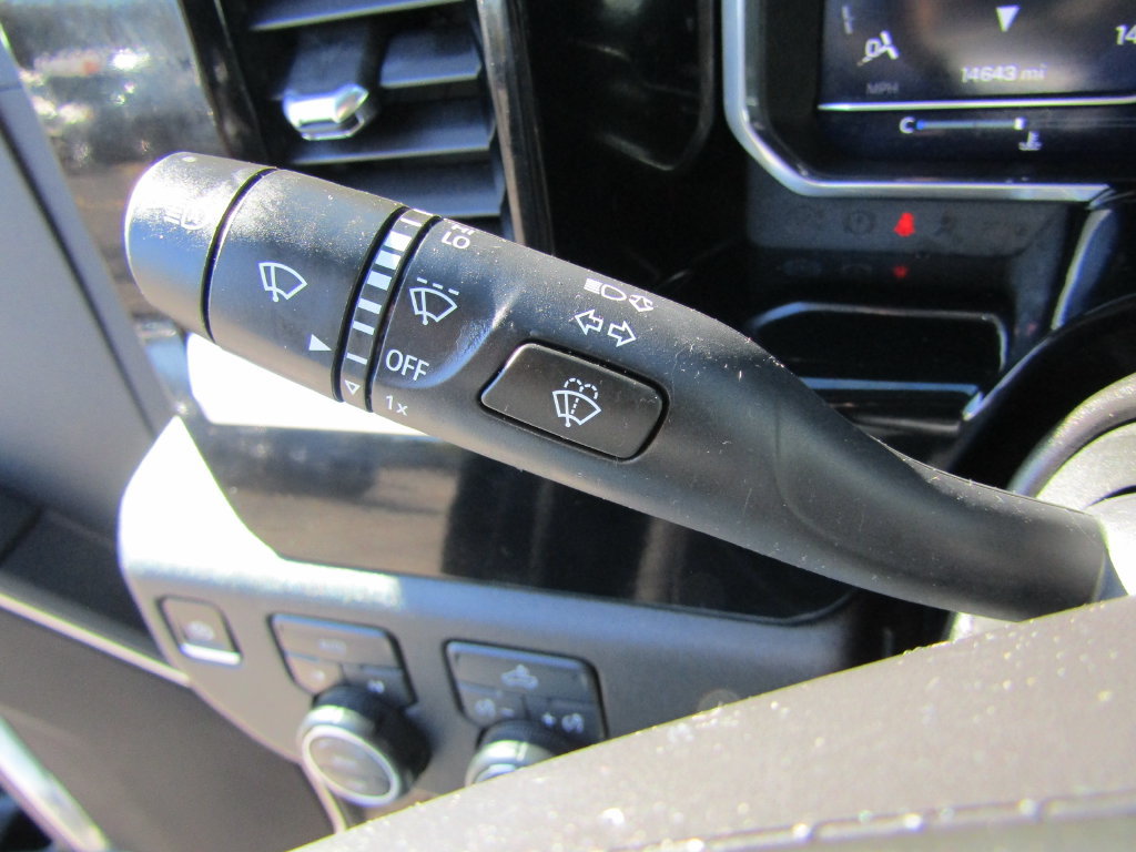 Used 2024 Chevrolet Silverado 1500 LT AWD/4WD image 22