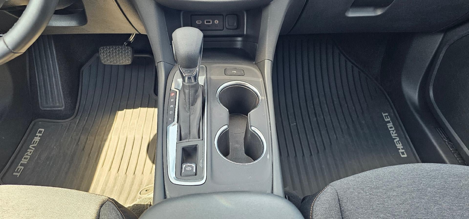 Used 2024 Chevrolet Equinox LT FWD image 14