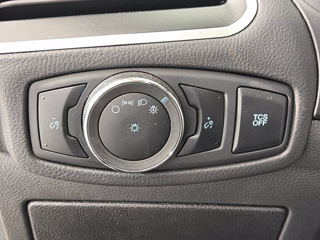 Used 2024 Ford Edge SEL AWD/4WD image 24