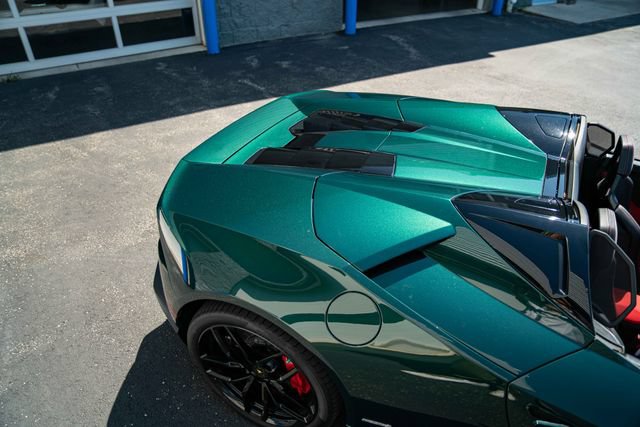 Used 2016 Lamborghini Huracan LP 610-4 AWD/4WD image 35