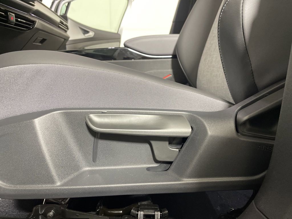 New 2026 Volkswagen ID.4 Pro AWD/4WD image 11