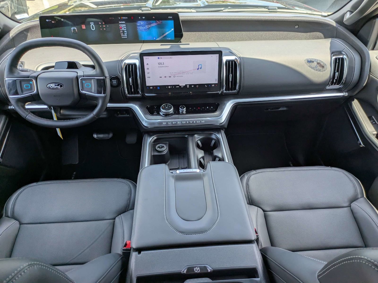 New 2026 Ford Expedition Platinum w/ Stealth Performance Package AWD/4WD image 9