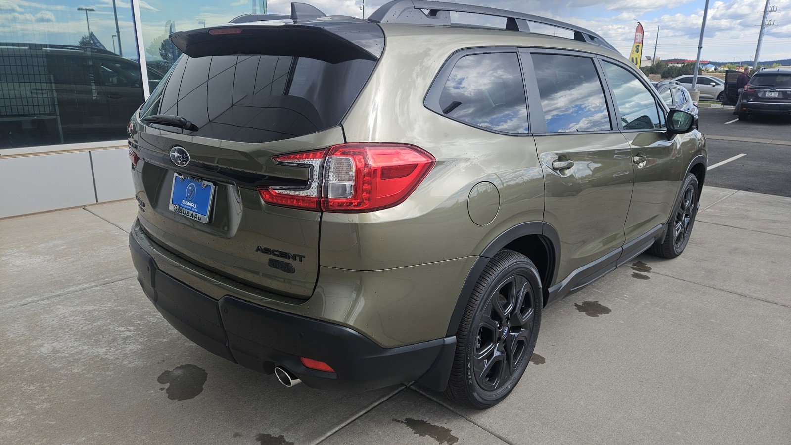 New 2025 Subaru Ascent Bronze Edition image 5