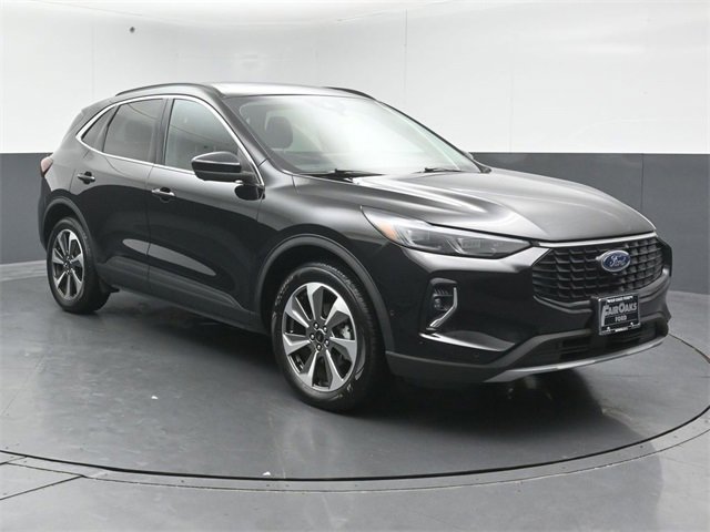 Used 2023 Ford Escape Platinum w/ Premium Technology Package
