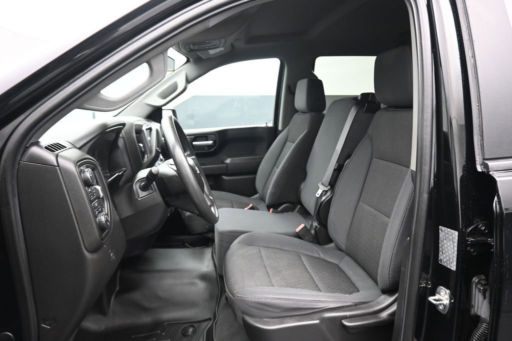 Used 2019 Chevrolet Silverado 1500 Custom Trail Boss w/ Custom Convenience Package AWD/4WD image 12