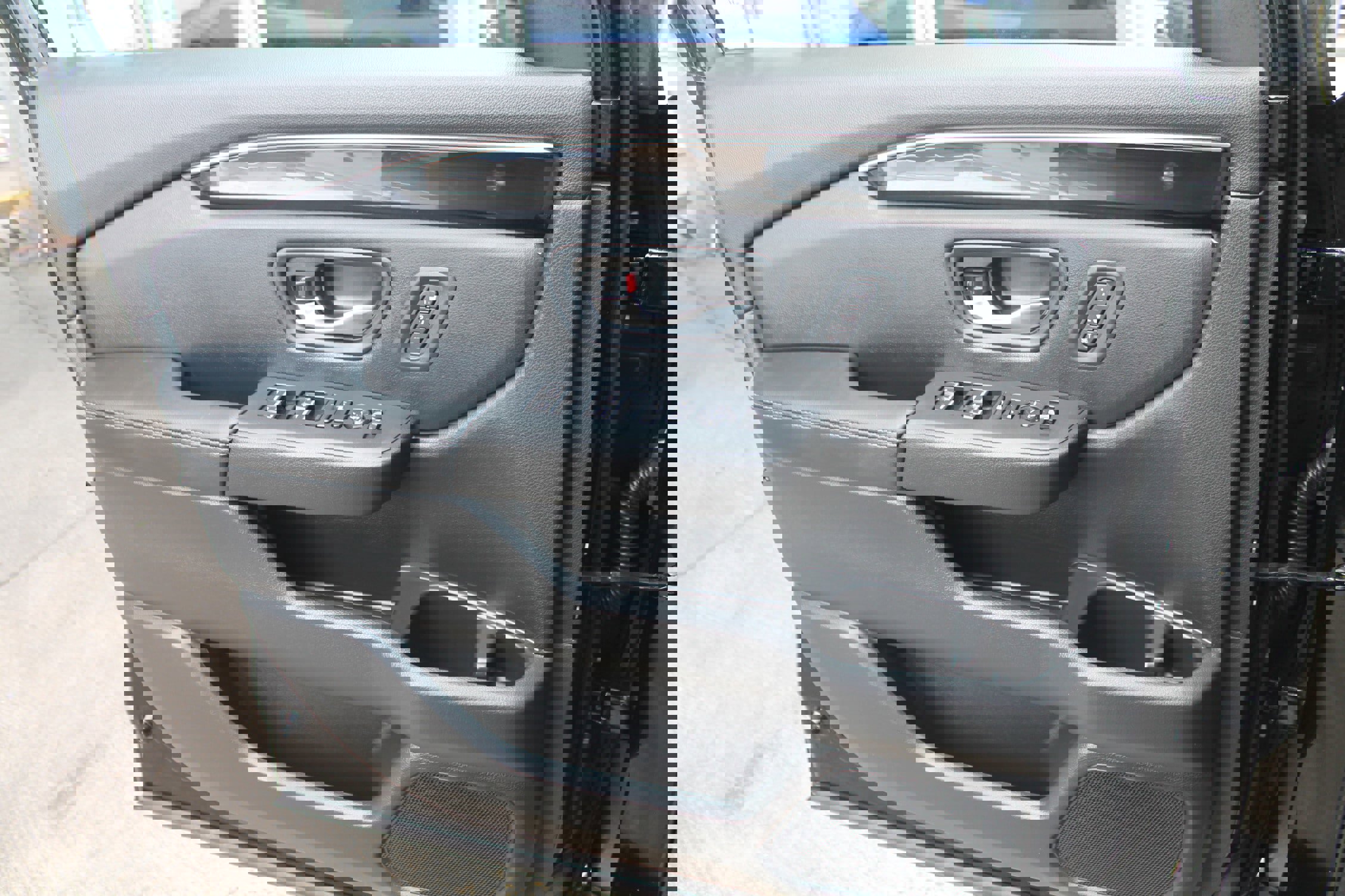 Used 2024 Honda Pilot EX-L image 12