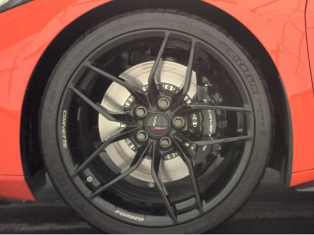 Used 2025 Chevrolet Corvette Z06 image 9