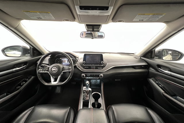Used 2023 Nissan Altima 2.5 SR image 9