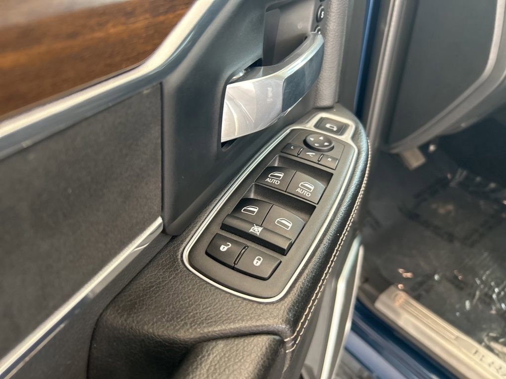 Used 2022 RAM 2500 Laramie AWD/4WD image 39