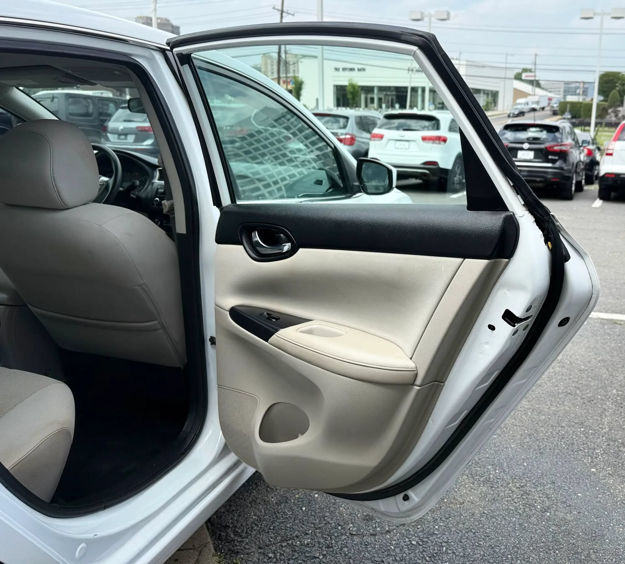Used 2017 Nissan Sentra S FWD image 26