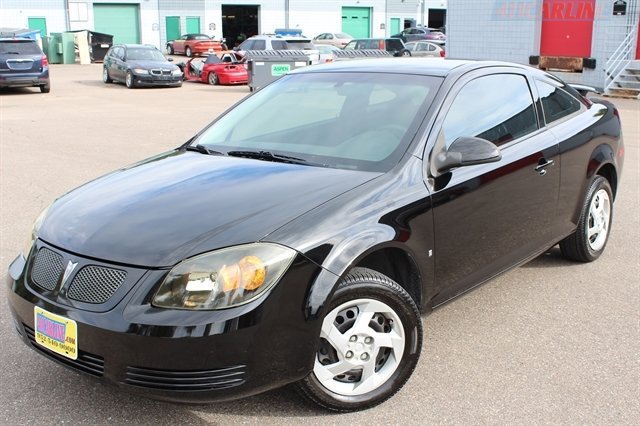 Used 2008 Pontiac G5 image 2