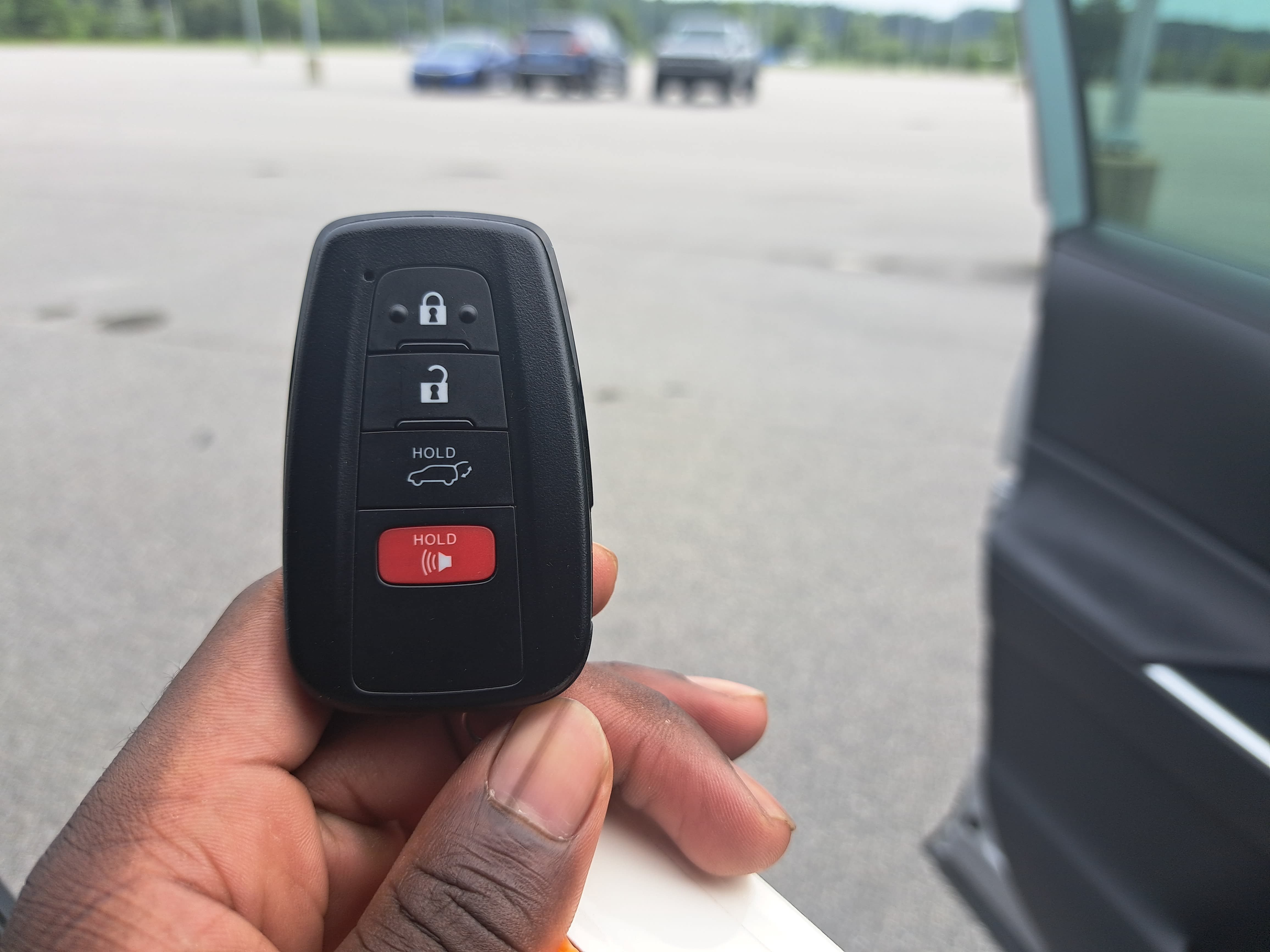 Used 2023 Toyota RAV4 XLE w/ Convenience Package AWD/4WD image 36