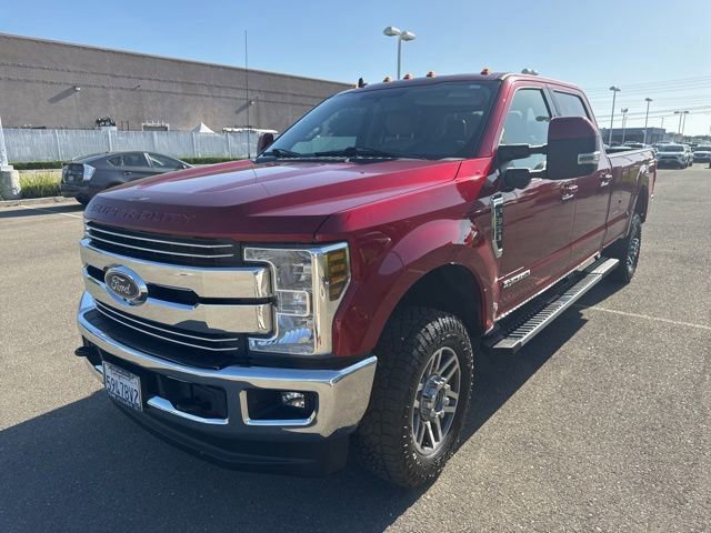 Used 2019 Ford F350 Lariat w/ Lariat Value Package AWD/4WD image 3