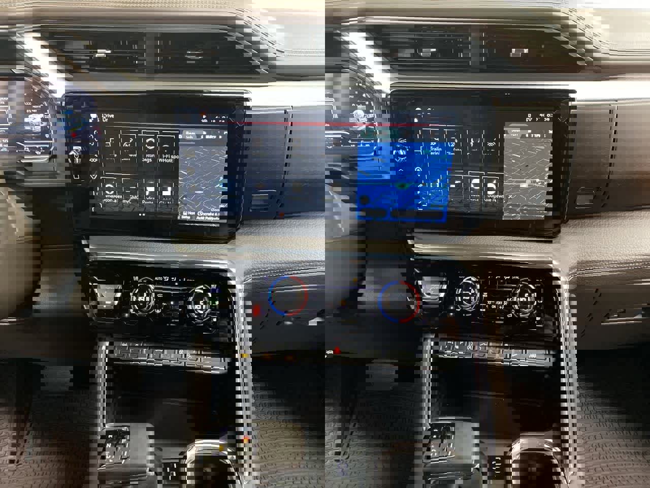 Used 2023 GMC Sierra 1500 Denali w/ Technology Package image 23