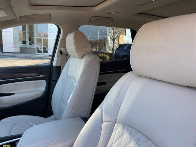 Used 2022 Buick Enclave Avenir image 14