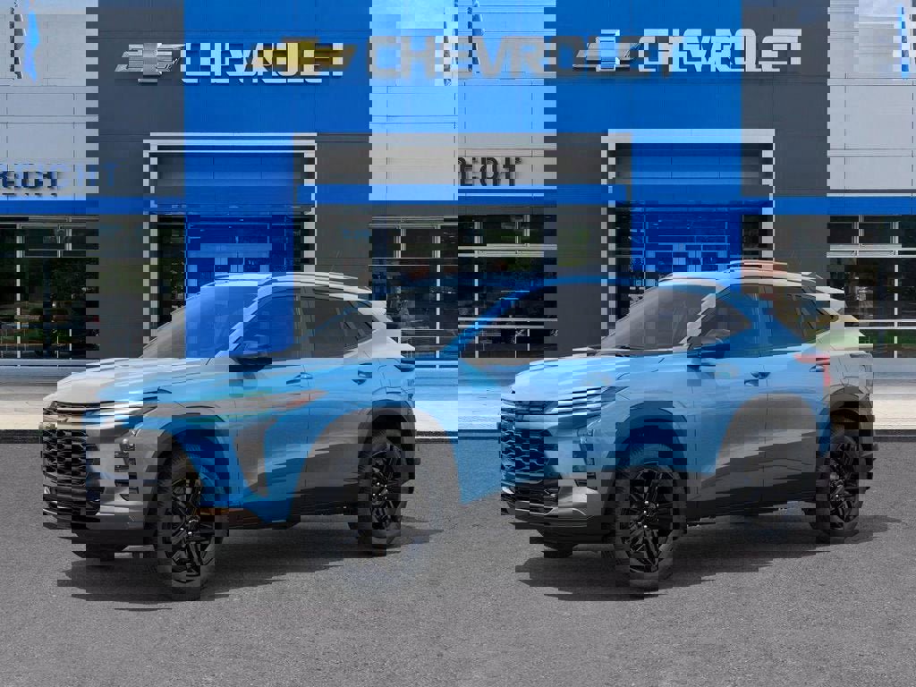 New 2026 Chevrolet Trax ACTIV w/ Sunroof Package image 2