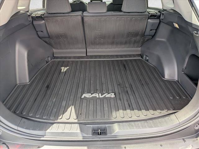 Used 2024 Toyota RAV4 LE AWD/4WD image 6