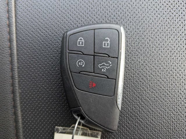 Used 2025 GMC Sierra 1500 AT4 w/ Technology Package AWD/4WD image 31