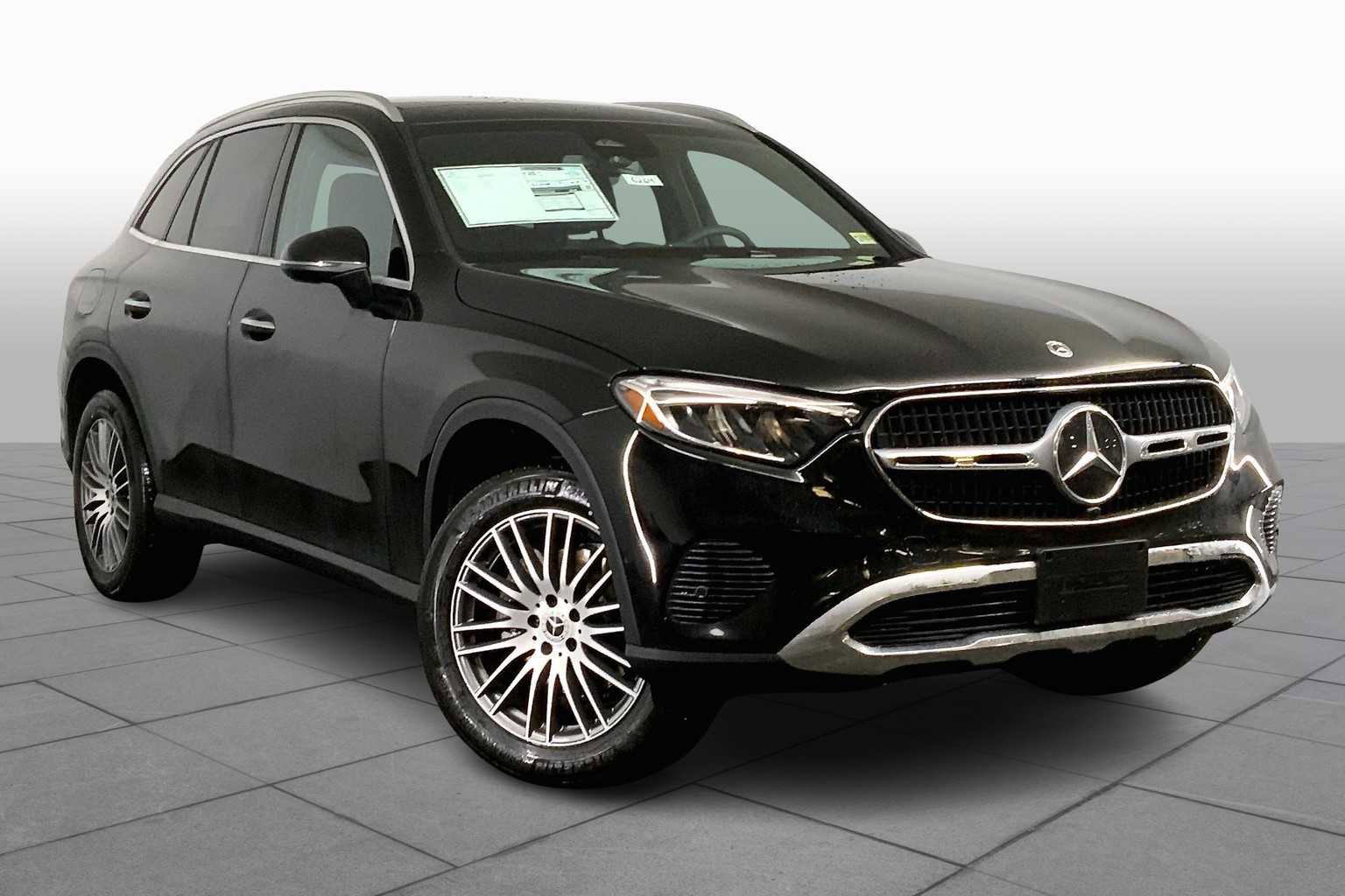 New 2025 Mercedes-Benz GLC 300 GLC 300 image 2