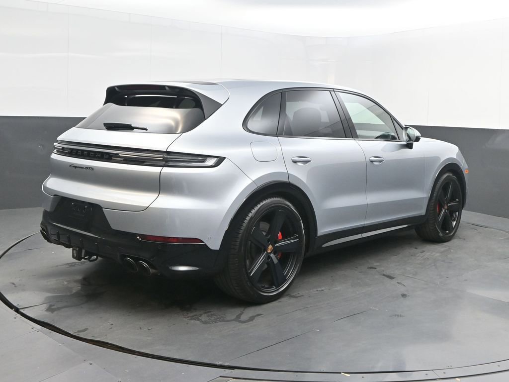 Certified 2025 Porsche Cayenne GTS image 7