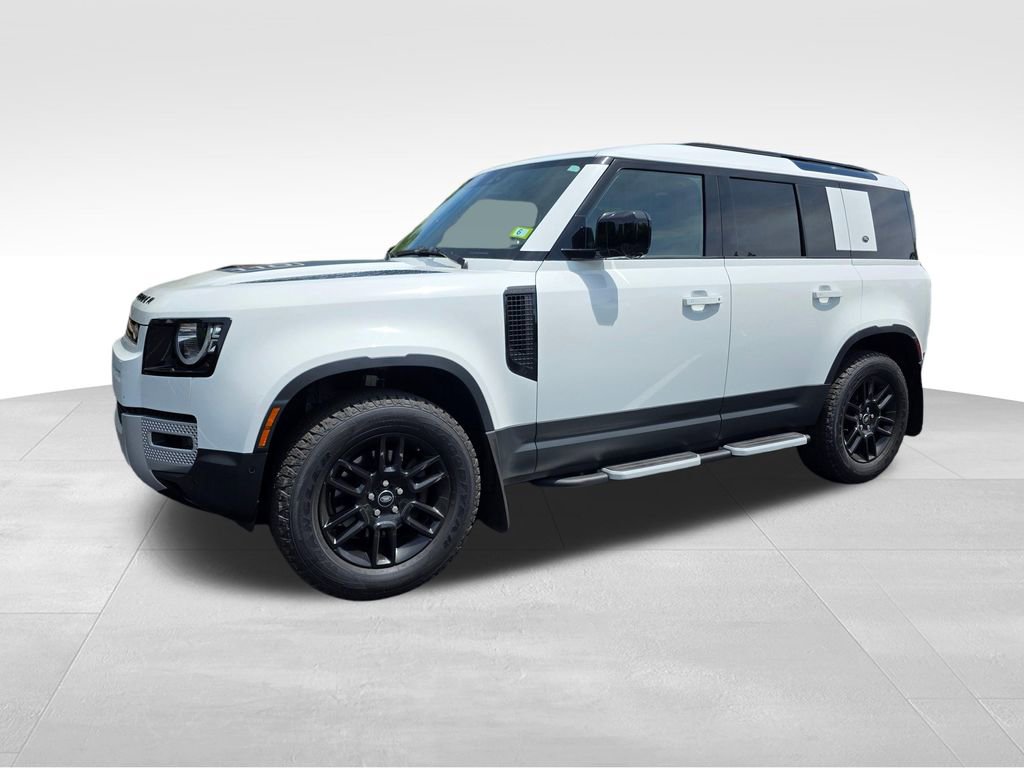 Used 2023 Land Rover Defender 110 S image 2