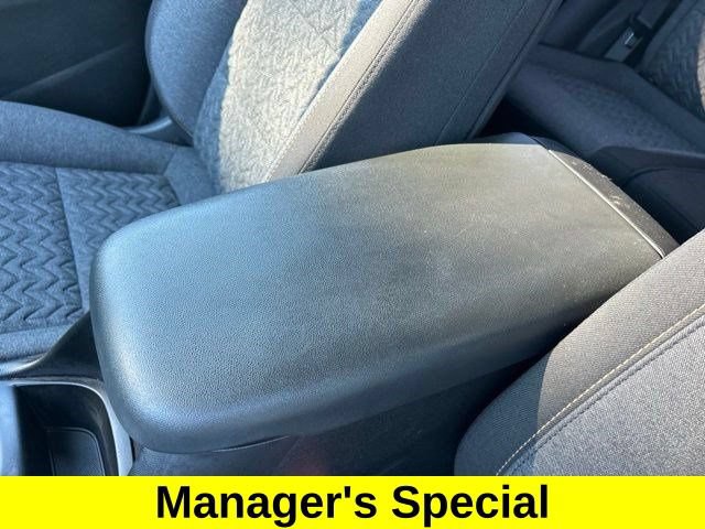 Used 2022 Chevrolet Equinox LT w/ Driver Convenience Package FWD image 29