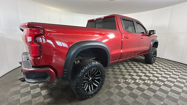 Used 2021 Chevrolet Silverado 1500 RST w/ Convenience Package II AWD/4WD image 2