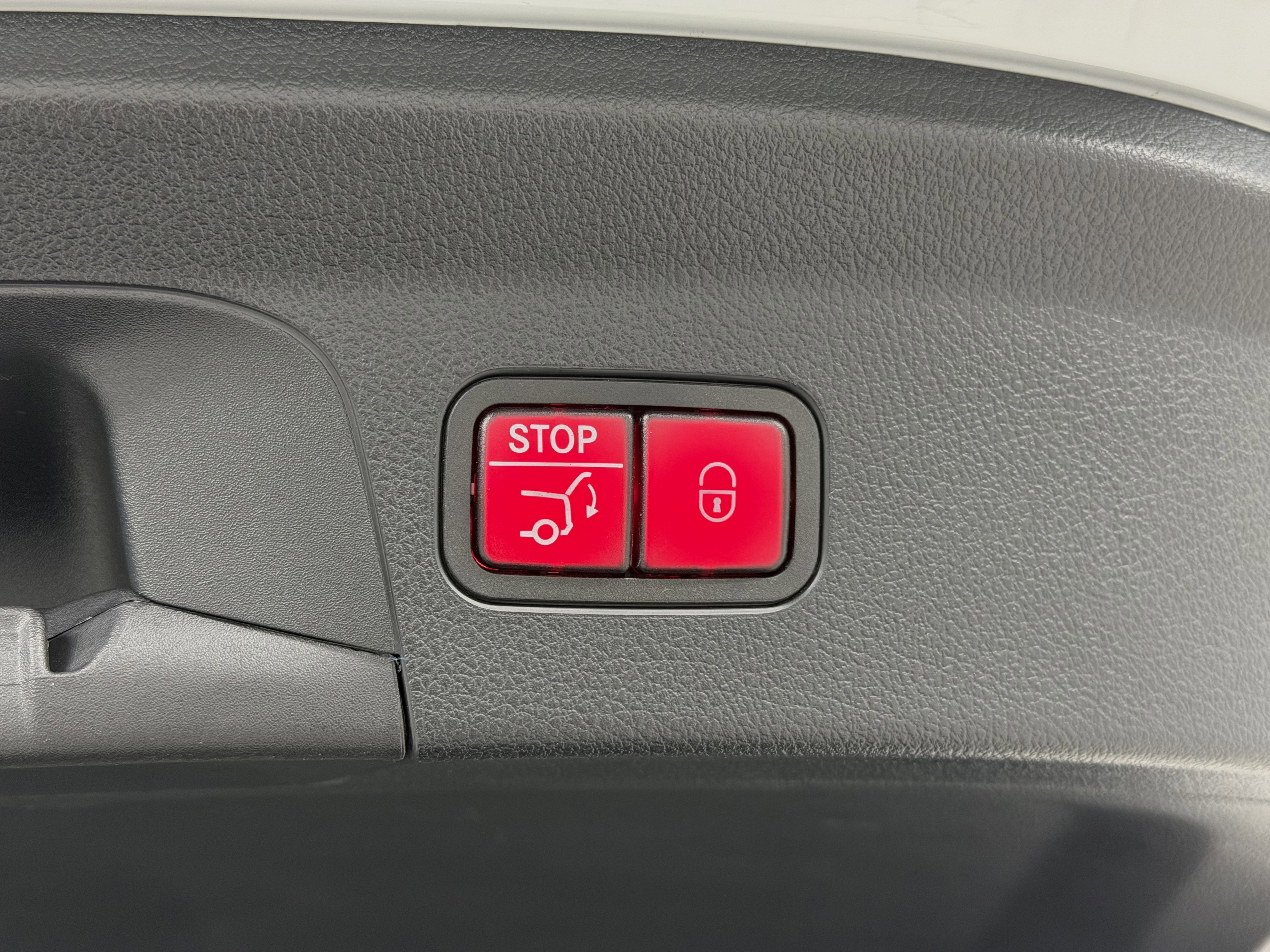 Used 2024 Mercedes-Benz GLE 53 AMG 4MATIC Coupe image 63