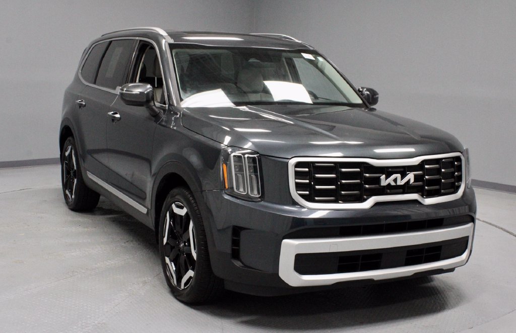 Used 2024 Kia Telluride S w/ S Sunroof Package AWD/4WD image 1