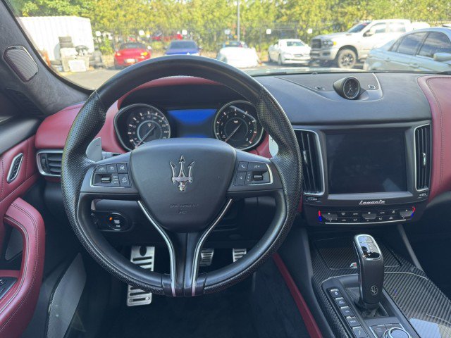 Used 2019 Maserati Levante GTS AWD/4WD image 32