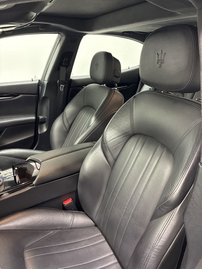 Used 2023 Maserati Ghibli Modena image 10